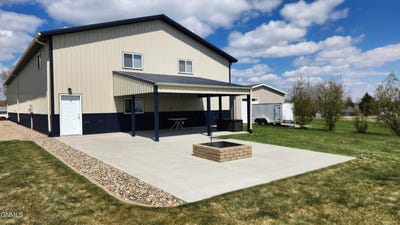 /international/us/345-1st-road-sw-pick-city-nd-110107966147/