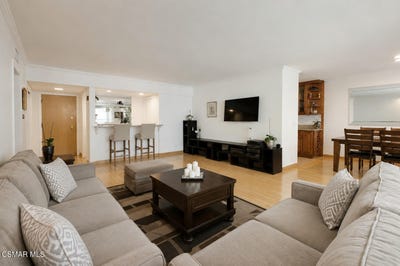 /international/us/4915-tyrone-avenue-sherman-oaks-ca-110119684486/