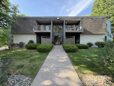 /international/us/1609-sawyer-drive-marshfield-wi-110108536315/