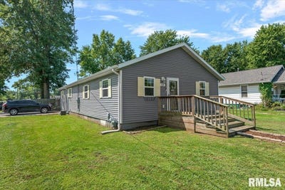 /international/us/1500-w-gilpin-street-taylorville-il-110110062020/