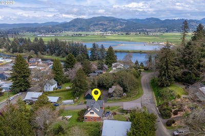 /international/us/35620-9th-st-nehalem-or-110107352234/