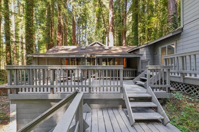 /international/us/9-sequoia-dr-la-honda-ca-110109805484/