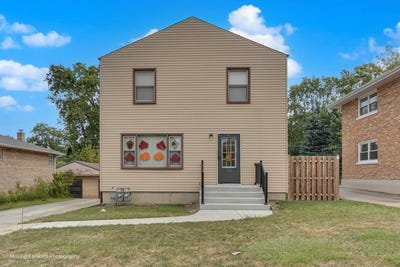 /international/us/121-s-addison-road-addison-il-110110231944/