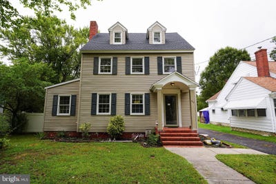 /international/us/903-market-street-pocomoke-city-md-110106679717/