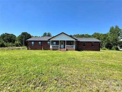 /international/us/1514-clarence-secrest-road-monroe-nc-110108964346/