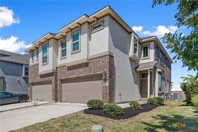 /international/us/2202-dillon-pond-lane-pflugerville-tx-110107312364/