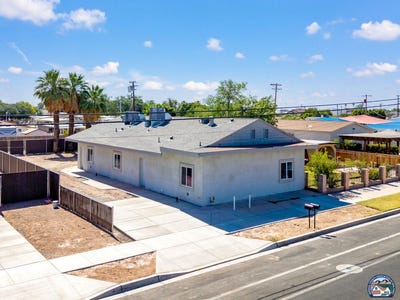 /international/us/388-n-palm-ave-brawley-ca-110108488863/