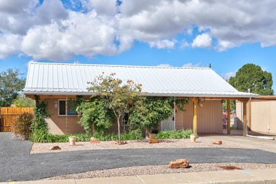 /international/us/2733-florida-street-ne-albuquerque-nm-110120618206/