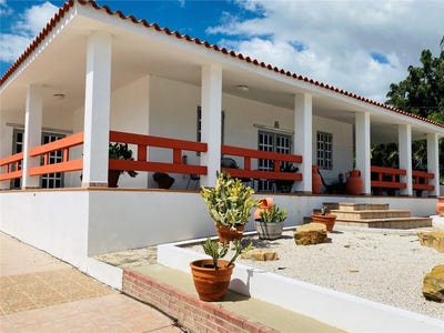 /international/us/31-la-parguera-caribbean-view-lajas-pr-110100681520/?lang=en