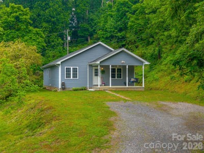 /international/us/79-harris-circle-sylva-nc-110108218851/