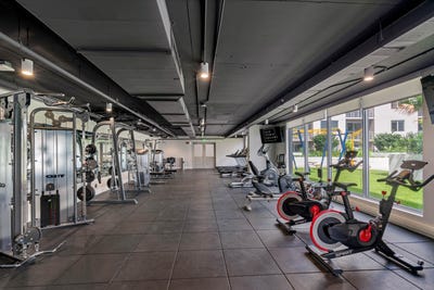 /international/us/200-ne-1st-avenue-pompano-beach-fl-110107225983/