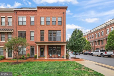 /international/us/400-ironsides-square-se-leesburg-va-110108378868/