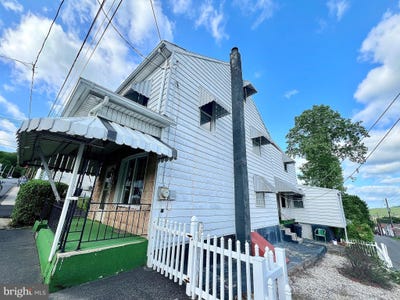 /international/us/27-n-19th-street-ashland-pa-110099734728/
