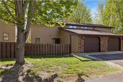 /international/us/434-e-11th-street-new-richmond-wi-110107999254/