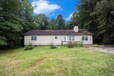 /international/us/8955-ochil-lane-winston-ga-110109884990/