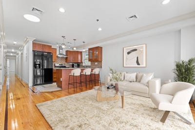 /international/us/317-11th-st-union-city-nj-110107050499/