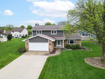 /international/us/1851-cricket-court-neenah-wi-110108149063/