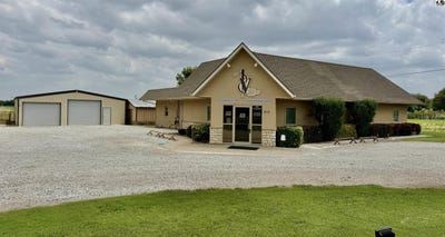 /international/us/815-n-grand-lyons-ks-110108531979/