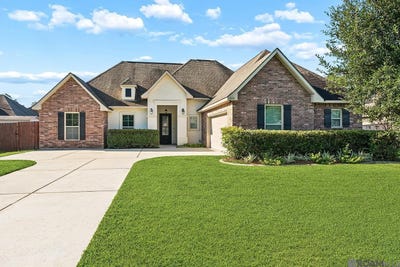 /international/us/605-english-oak-drive-madisonville-la-110120454811/