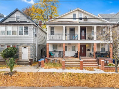 /international/us/3628-215th-street-bayside-ny-110110029267/