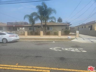 /international/us/1461-w-108th-st-los-angeles-ca-110120584051/