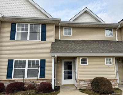 /international/us/6-morley-circle-melville-ny-110104838183/