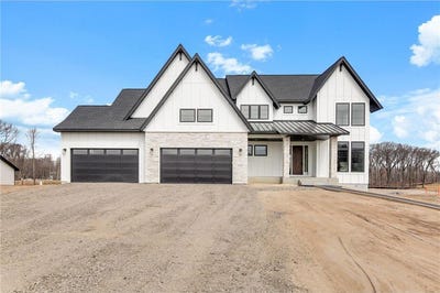 /international/us/4779-139th-avenue-ne-ham-lake-mn-110108340361/