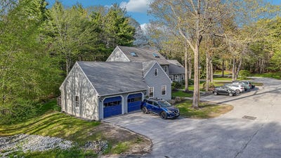 /international/us/22-ashbourne-court-south-portland-me-110108173531/