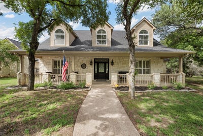 /international/us/190-winding-trail-crawford-tx-110108638557/