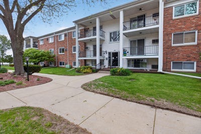 /international/us/806-w-michigan-avenue-jackson-mi-110108009549/