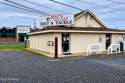/international/us/1301-state-route-35-neptune-township-nj-110108255055/