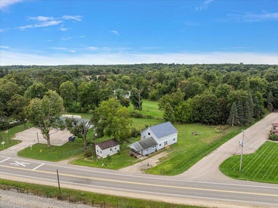 /international/us/201-e-battle-creek-street-galesburg-mi-110110406645/