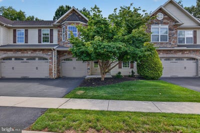 /international/us/103-pin-oak-court-mechanicsburg-pa-110107576146/