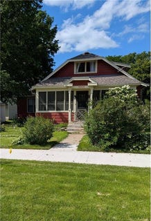 /international/us/405-8th-street-e-northfield-mn-110100310281/