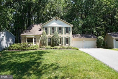 /international/us/7705-ivymount-ter-rockville-md-110108228436/