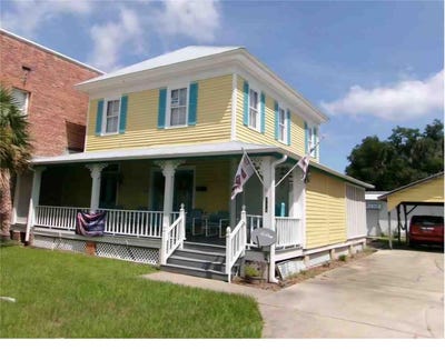 /international/us/334-central-crescent-city-fl-110120122724/