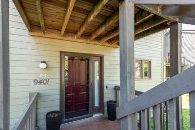 /international/us/9401-s-pointe-retreat-drive-bloomington-in-110107030460/