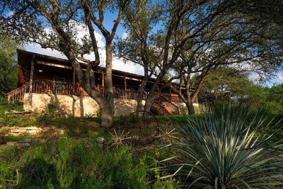/international/us/107-cedar-springs-dr-wimberley-tx-110107632888/
