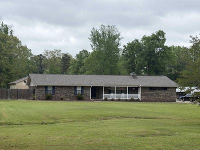 /international/us/14822-cedar-heights-road-north-little-rock-ar-110107394697/
