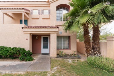 /international/us/1650-smoketree-ave-s-lake-havasu-city-az-110099204888/