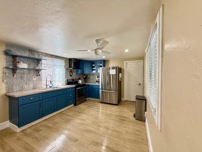 /international/us/3221-bancroft-dr-spring-valley-ca-110100256611/