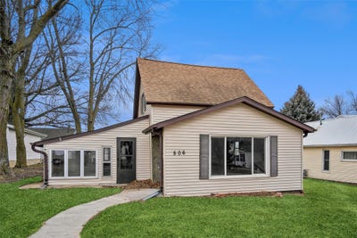 /international/us/506-cass-street-adair-ia-110105352309/