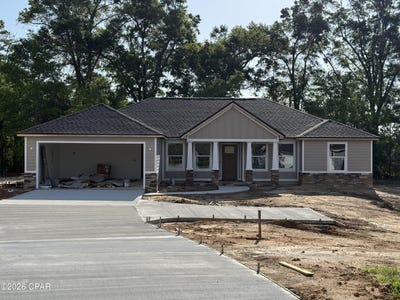 /international/us/3645-cedar-court-marianna-fl-110103570170/