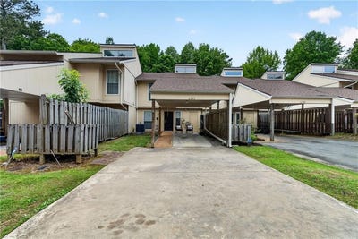 /international/us/6393-hawthorne-terrace-peachtree-corners-ga-110108694768/