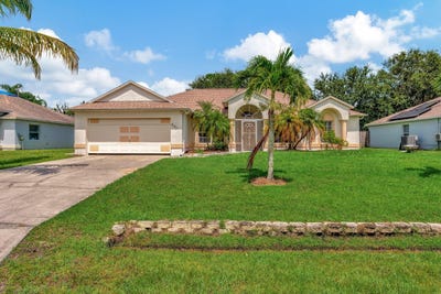 /international/us/997-sw-eureka-avenue-port-st-lucie-fl-110106451175/