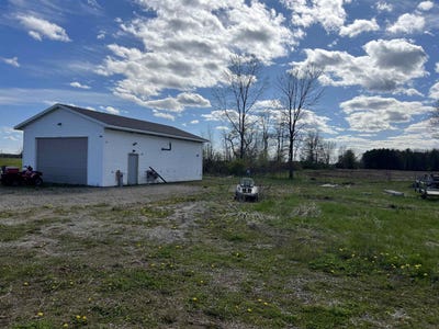 /international/us/9411-midway-road-coleman-wi-110107954647/