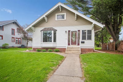 /international/us/216-sw-logan-street-ankeny-ia-110107713605/