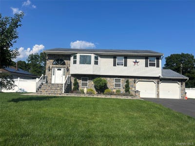 /international/us/2129-julia-goldbach-avenue-ronkonkoma-ny-110109120191/
