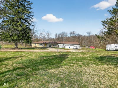 /international/us/8736-s-575-west-knightstown-in-110106676249/