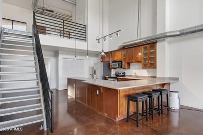 /international/us/424-s-2nd-street-phoenix-az-110106502972/